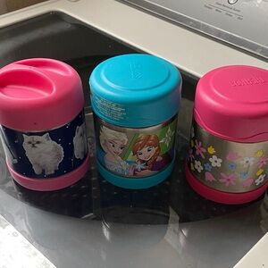 Thermos Kids size Containers with Cat , Elsa and Floral Designs 3